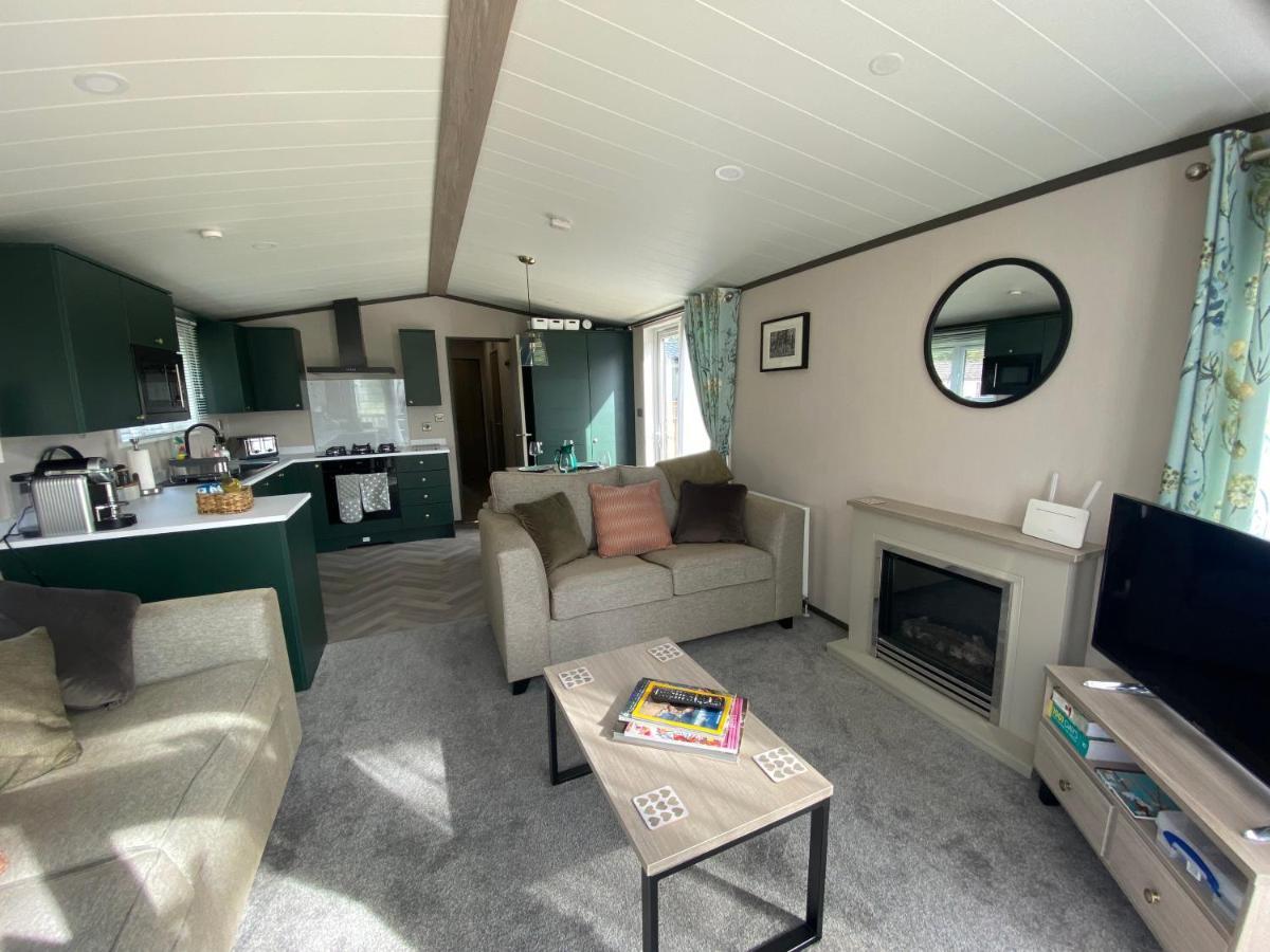 ג'דבורו Teviotdale Lodge At Lilliardsedge Holiday Park מראה חיצוני תמונה